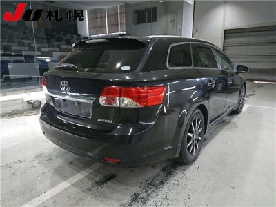 TOYOTA AVENSIS WAGON