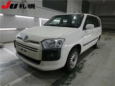 TOYOTA SUCCEED VAN