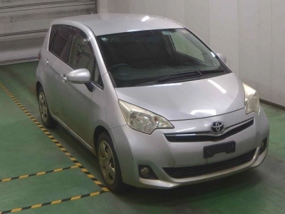 TOYOTA RACTIS