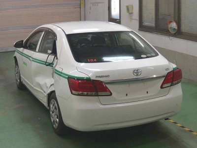 TOYOTA PREMIO