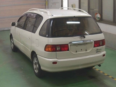 TOYOTA IPSUM