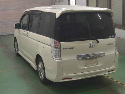 HONDA STEPWGN SPADA