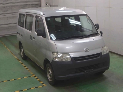TOYOTA TOWN ACE VAN