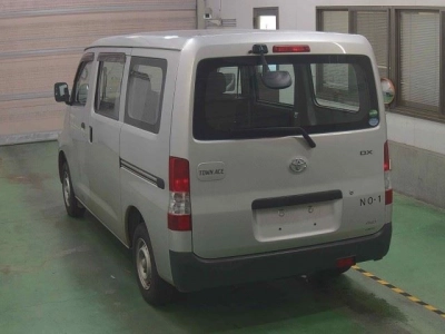 TOYOTA TOWN ACE VAN