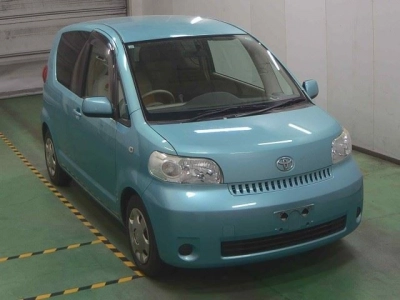 TOYOTA PORTE