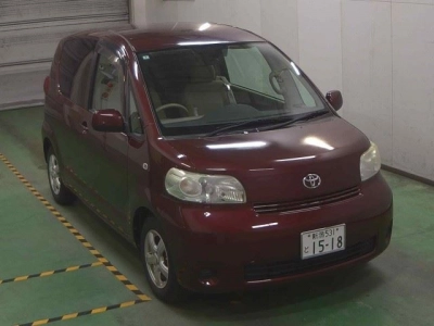 TOYOTA PORTE
