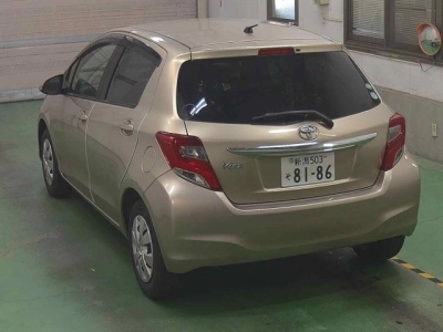 TOYOTA VITZ