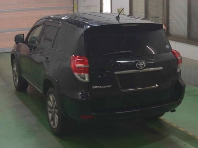 TOYOTA VANGUARD
