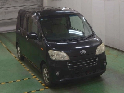 DAIHATSU TANTO EXE