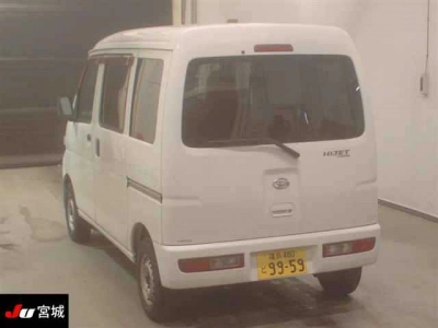 DAIHATSU HIJET VAN