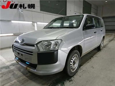 TOYOTA SUCCEED VAN