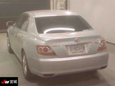 TOYOTA MARK X