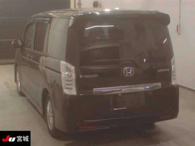 HONDA STEPWGN SPADA