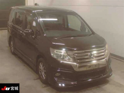 HONDA STEPWGN SPADA