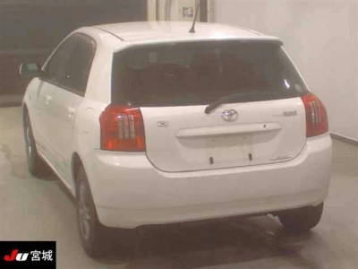 TOYOTA COROLLA RUNX