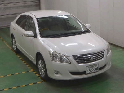 TOYOTA PREMIO