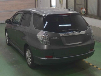 HONDA FIT SHUTTLE