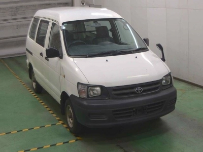 TOYOTA TOWN ACE VAN
