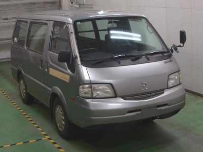 MAZDA BONGO VAN