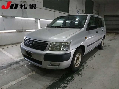 TOYOTA SUCCEED VAN