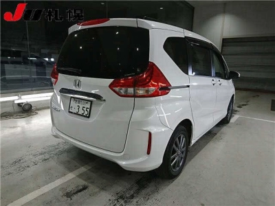 HONDA FREED+