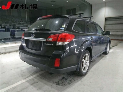 SUBARU OUTBACK
