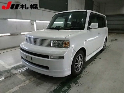 TOYOTA BB