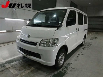 TOYOTA TOWN ACE VAN