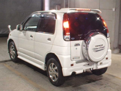 DAIHATSU TERIOS KID