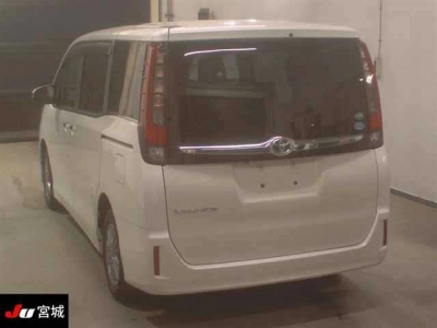 TOYOTA ESQUIRE