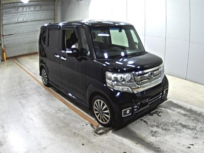 HONDA N BOX CUSTOM