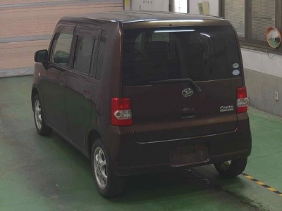 DAIHATSU MOVE CONTE