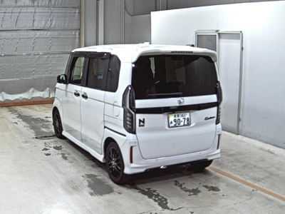 HONDA N BOX CUSTOM