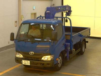 TOYOTA DYNA