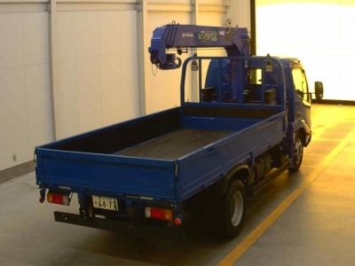 TOYOTA DYNA