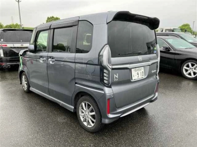HONDA N BOX CUSTOM