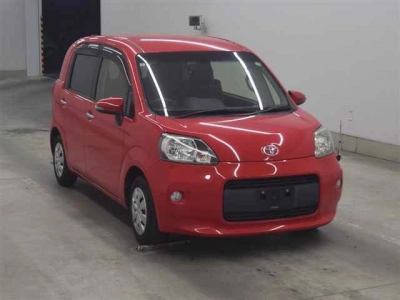 TOYOTA PORTE