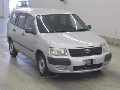 TOYOTA SUCCEED VAN