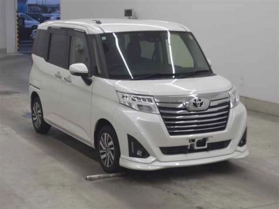TOYOTA TANK
