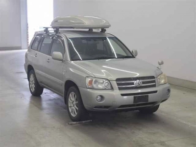 TOYOTA KLUGER