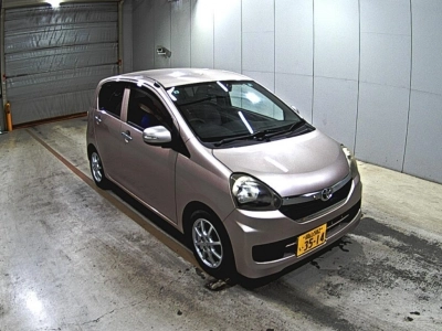 TOYOTA PIXIS EPOCH
