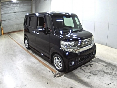 HONDA N BOX CUSTOM