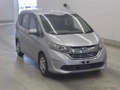 HONDA FREED HYBRID