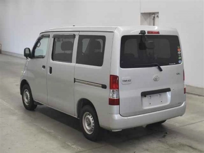 TOYOTA TOWN ACE VAN