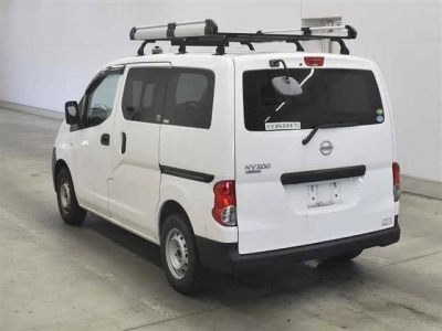NISSAN NV200 VANETTE VAN