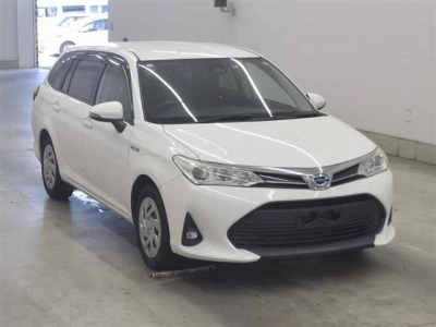 TOYOTA COROLLA FIELDER