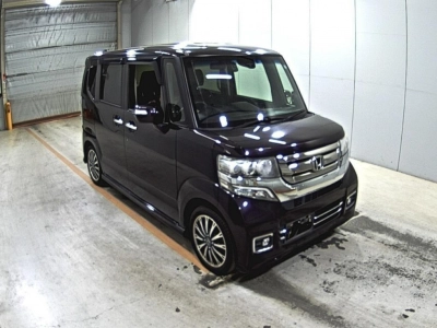 HONDA N BOX CUSTOM