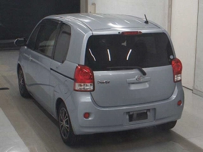TOYOTA PORTE