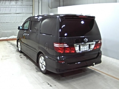 TOYOTA ALPHARD V