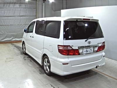 TOYOTA ALPHARD V